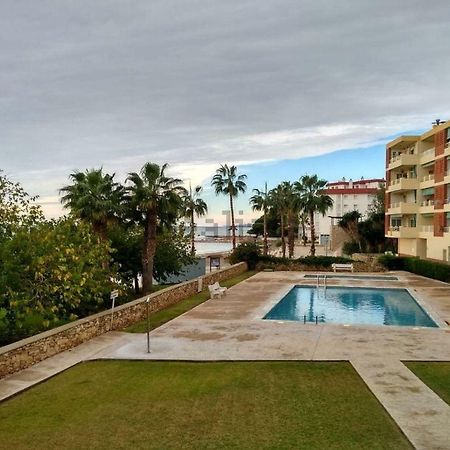 Primera Linea De Mar Con Piscina En Ebrehogar Sant Carles De La Rapita Exterior photo